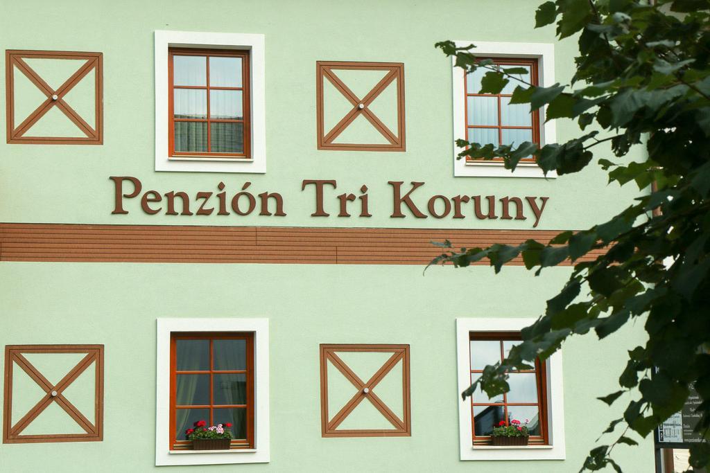 Penzion Tri Koruny Spisska Stara Ves Eksteriør billede